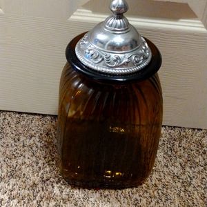Large amber canister